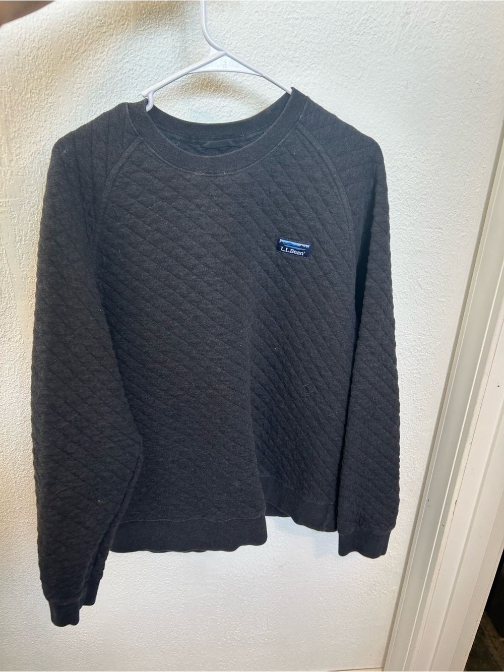 L.L.Bean Quilted Crewneck Sweatshirts - Green, Orange, Black, Red - Picture 2 of 3